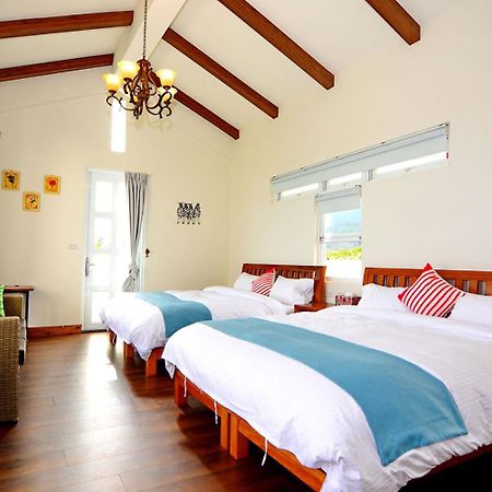 Coastline Azure B&B Donghe Exterior photo